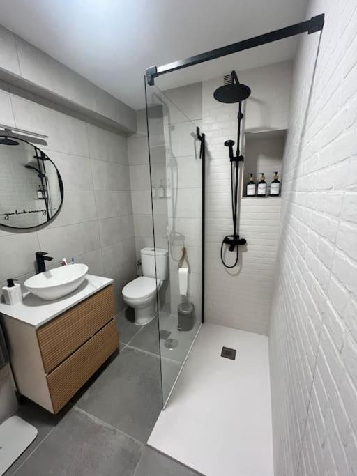 Appartamento Piso Recien Reformado En El Centro De Santander, Zona Estaciones Esterno foto