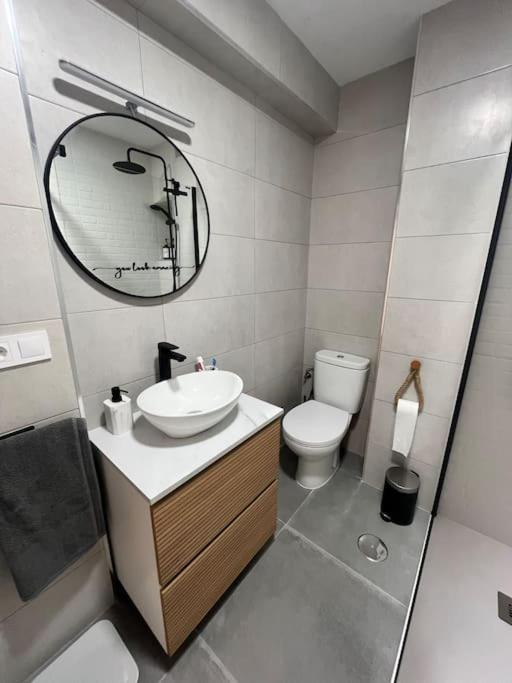 Appartamento Piso Recien Reformado En El Centro De Santander, Zona Estaciones Esterno foto